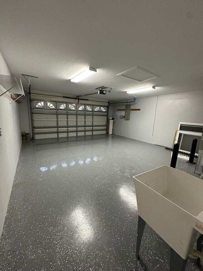Building Photo - 9706 SW 92nd Place Rd