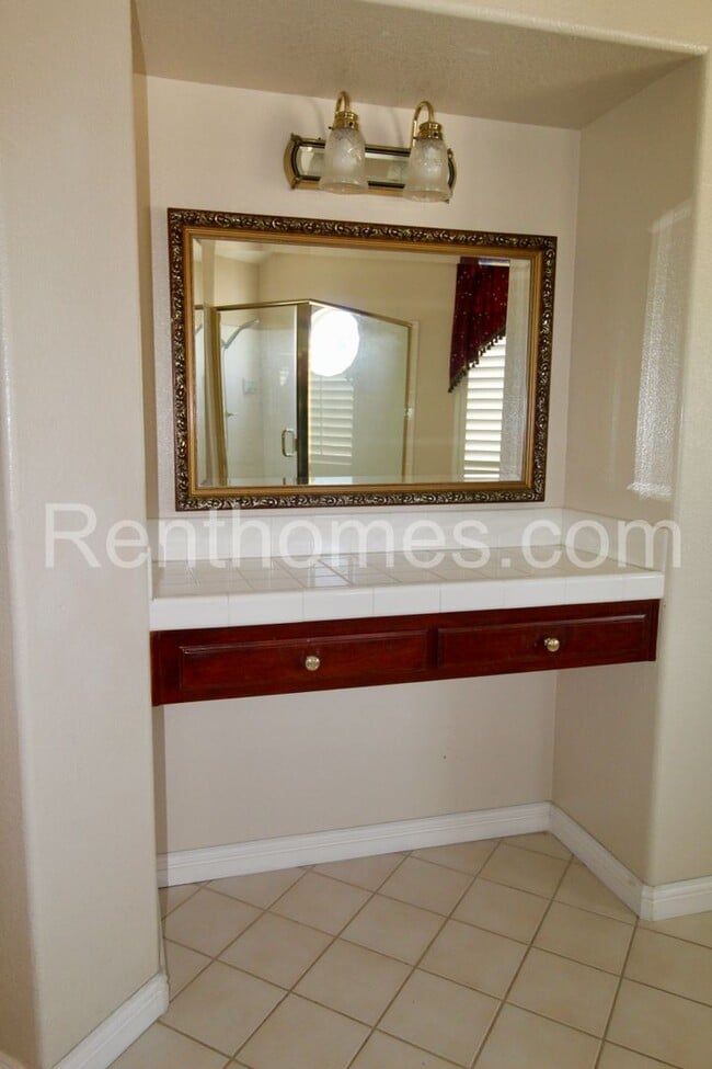 Building Photo - 11743 Windcrest Ln