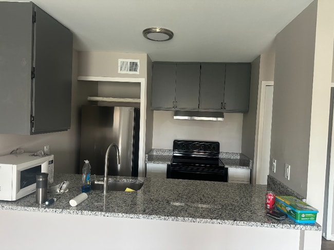 Building Photo - 31745 Nardelli Ln