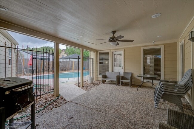 Building Photo - 6614 Winkleman Rd