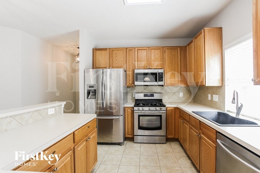 Building Photo - 12127 Wortham Landing Dr