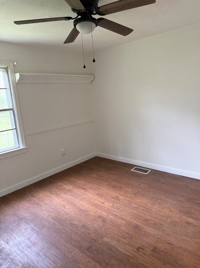 Building Photo - 5046 Bearden Rd