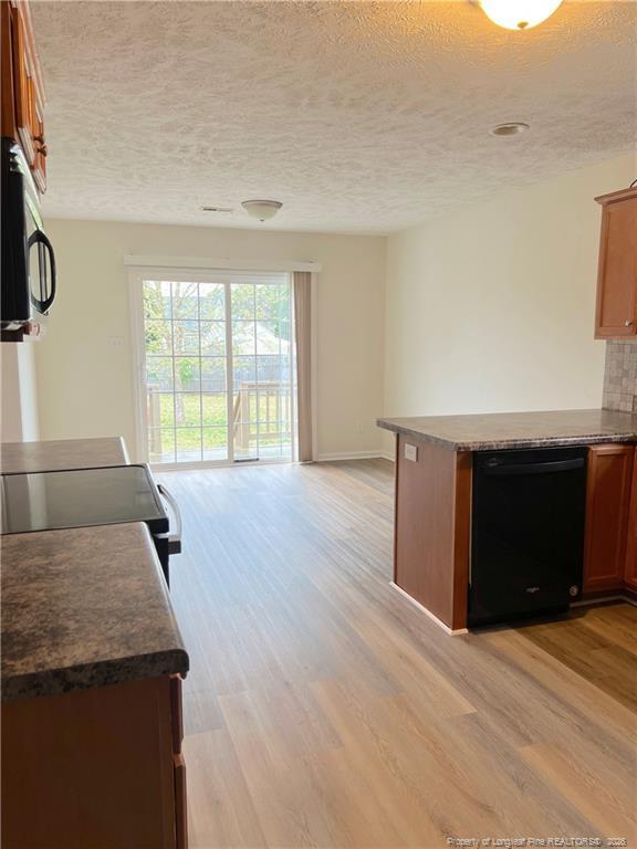 Building Photo - 206 Sandspur Ct