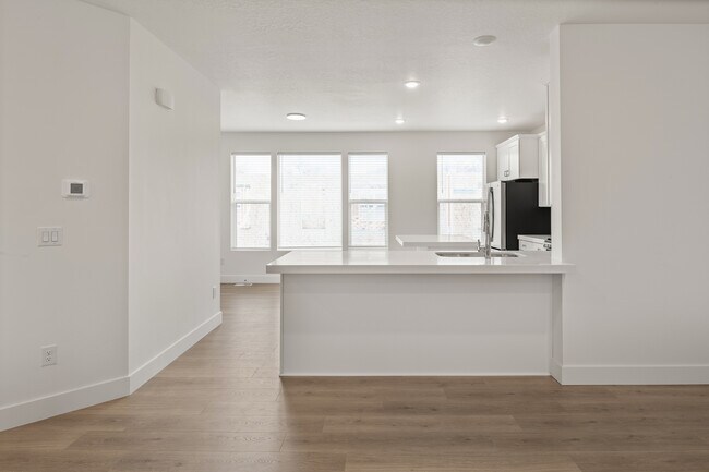 Building Photo - 3464 Forres Ct