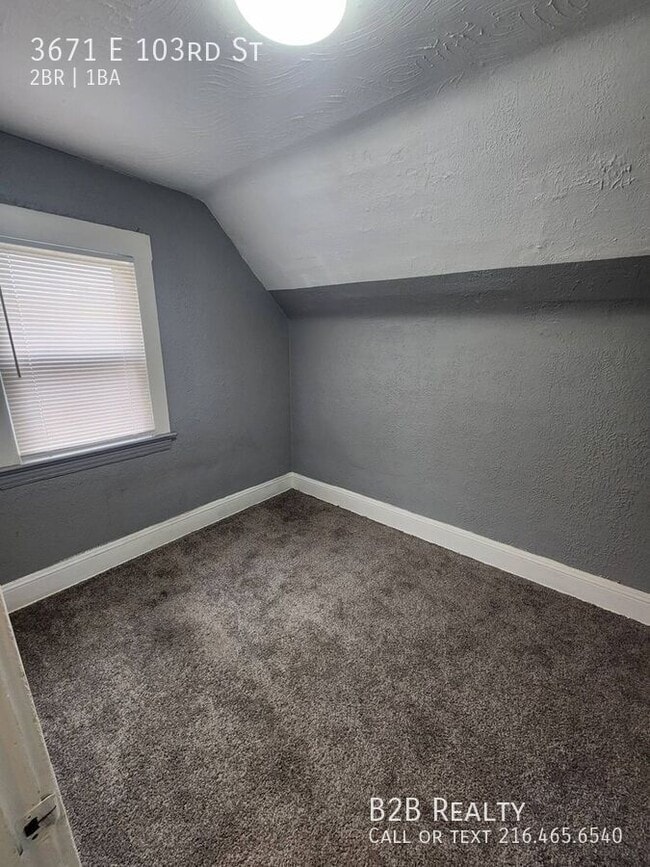 Building Photo - 3671 E 103rd St