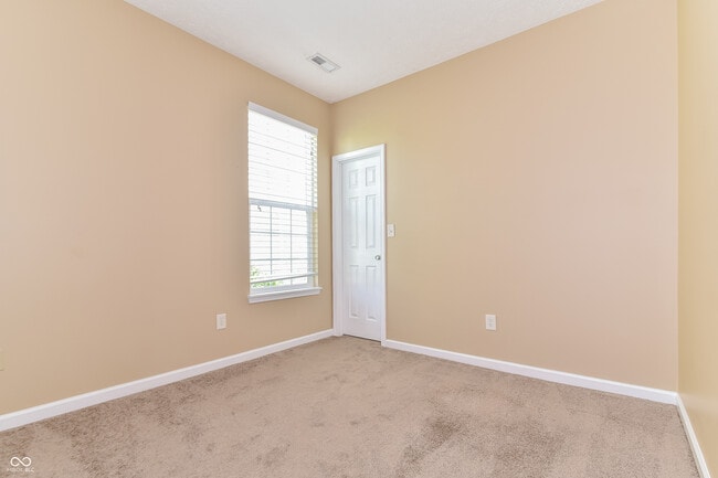 Building Photo - 1842 Brook Crossing Way