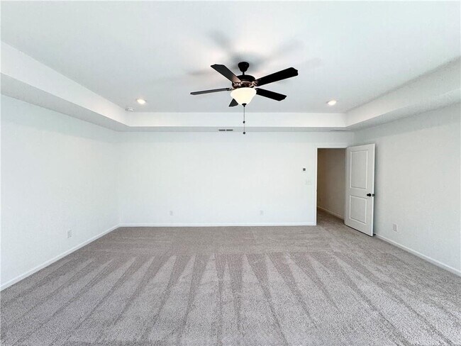 Building Photo - 51 Gresham Ct