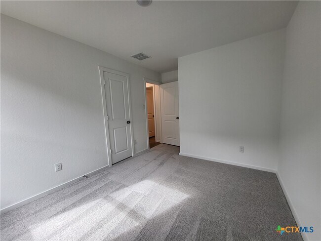 Building Photo - 3915 Eldorado