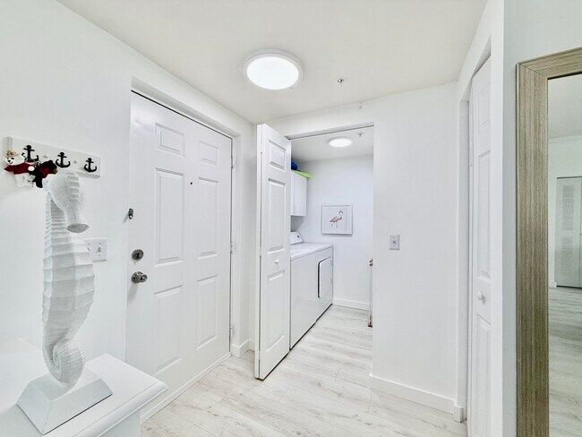 Building Photo - 4404 Tuscany Way