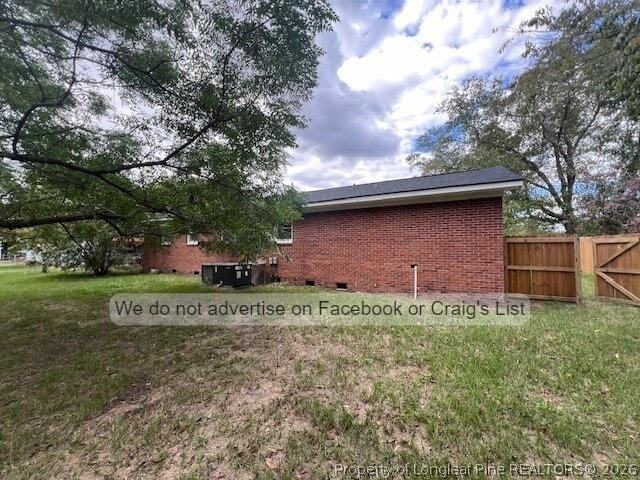 Building Photo - 1710 Gardenia Ave