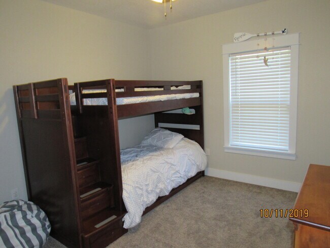 Building Photo - 3956 Painter Branch Rd