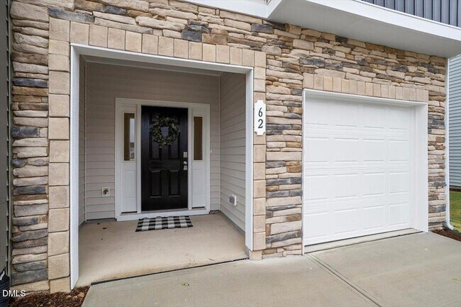 Building Photo - 74 Amaryllis Ln