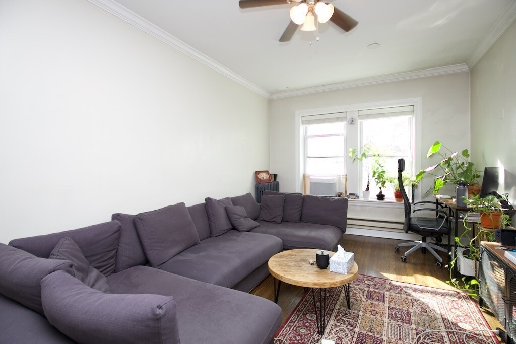 Building Photo - 2127 N Fremont St