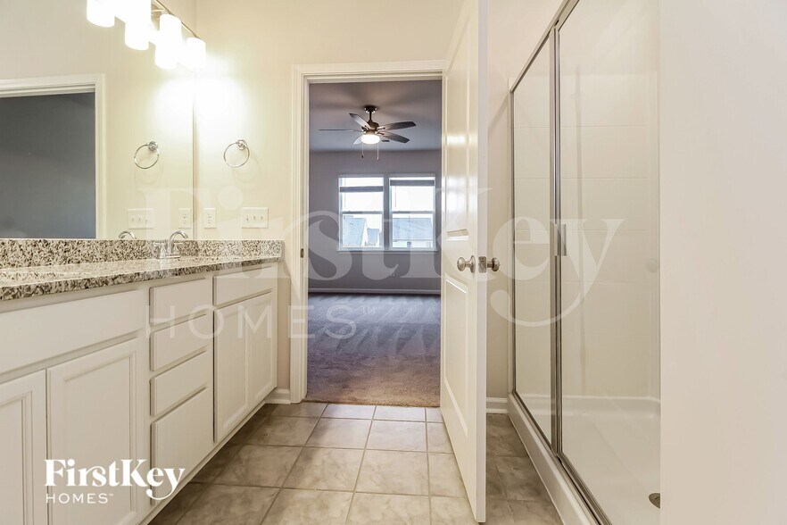 Building Photo - 602 Goldburn Wy