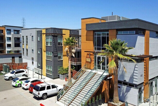 Building Photo - 3645 Haven Ave