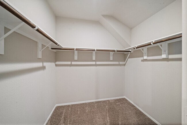 Building Photo - 13919 Leigh Lake Ln