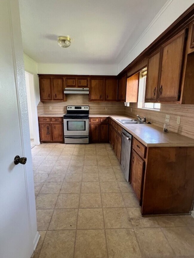 Building Photo - 1011 Shellfish Dr