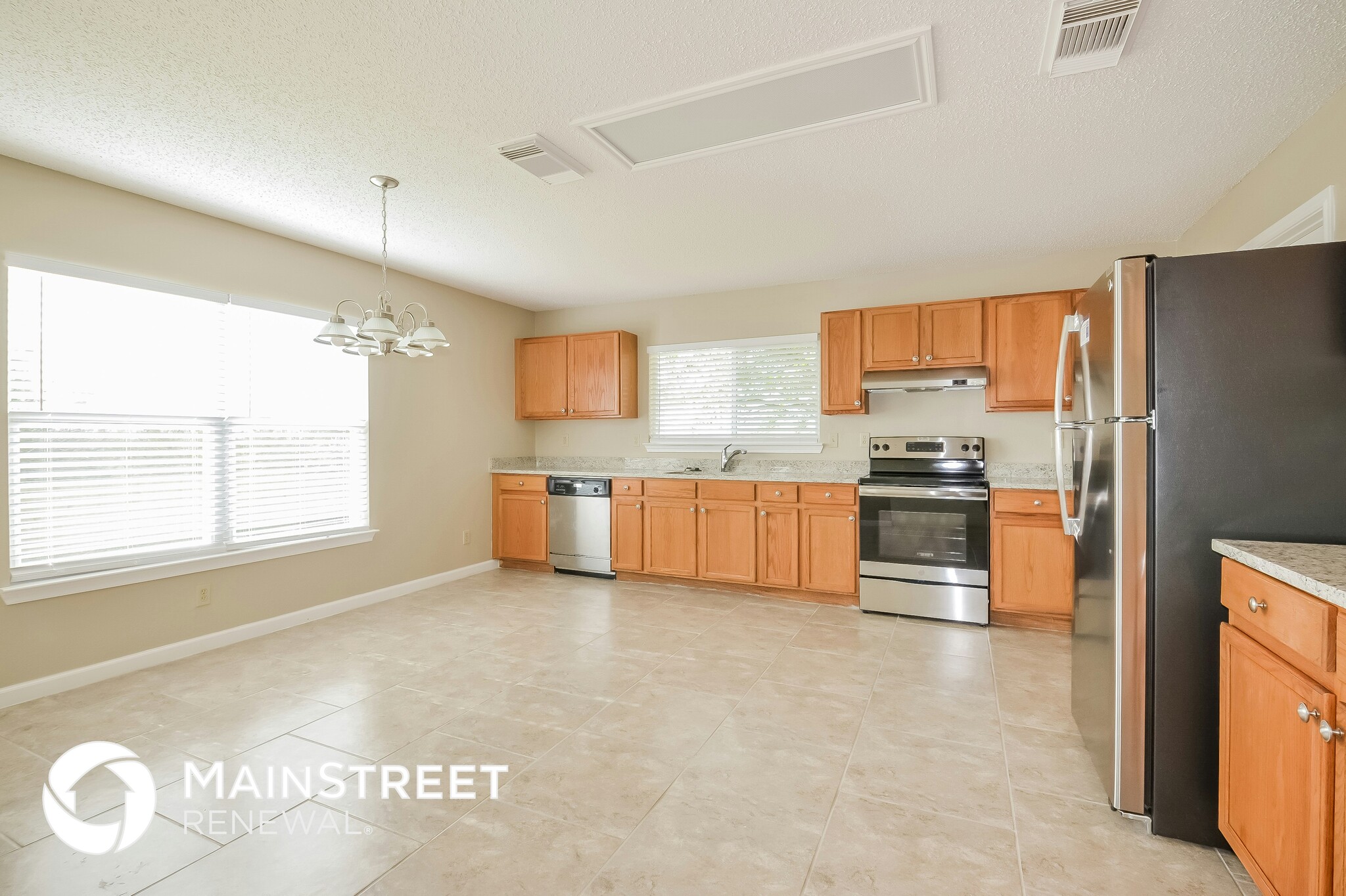 Building Photo - 8014 Bronzerock Dr