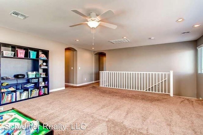 Building Photo - 4 br, 3 bath House - 2506 E. Tonto Dr.