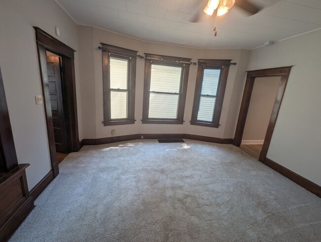 Building Photo - 2622 Monterey St