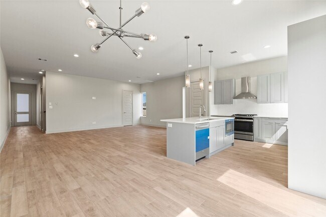 Building Photo - 5726 Rucio Ln
