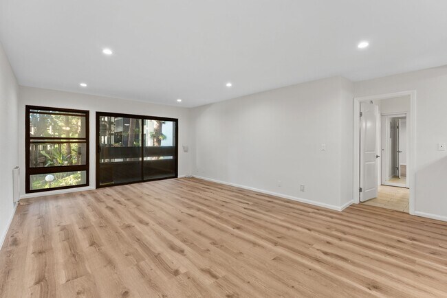 Building Photo - 8650 Gulana Ave