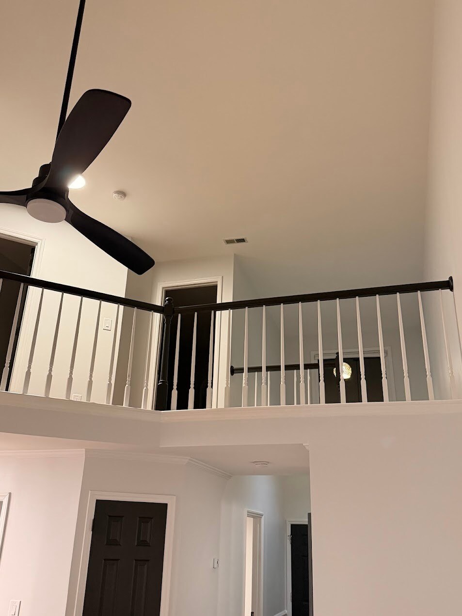 Building Photo - 1423 Mahonia Ct