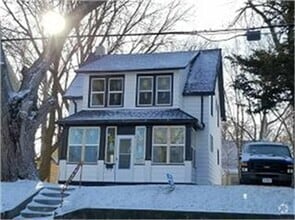 Building Photo - LEASE TO OWN $1800 MO
