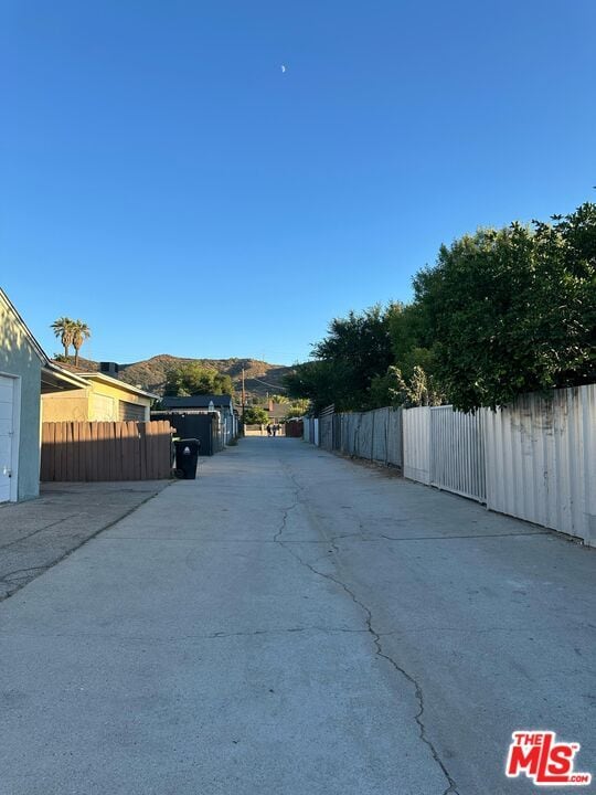 Building Photo - 10429 Oro Vista Ave