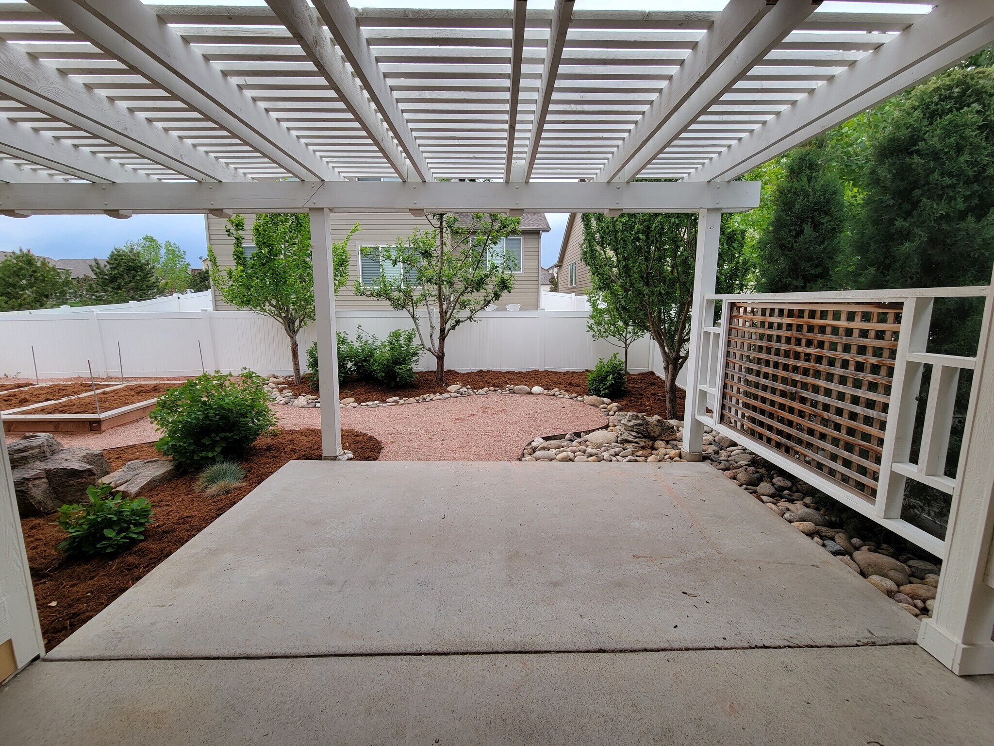 Building Photo - 2501 Bar Harbor Dr