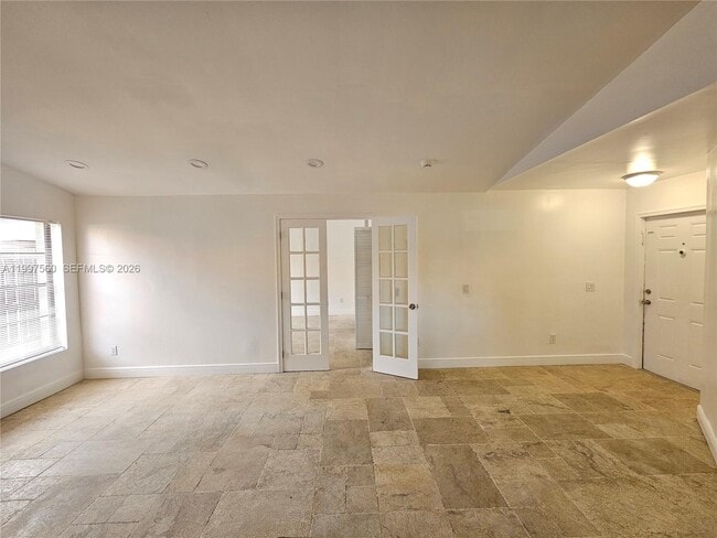 Building Photo - 15075 SW 49th Ln