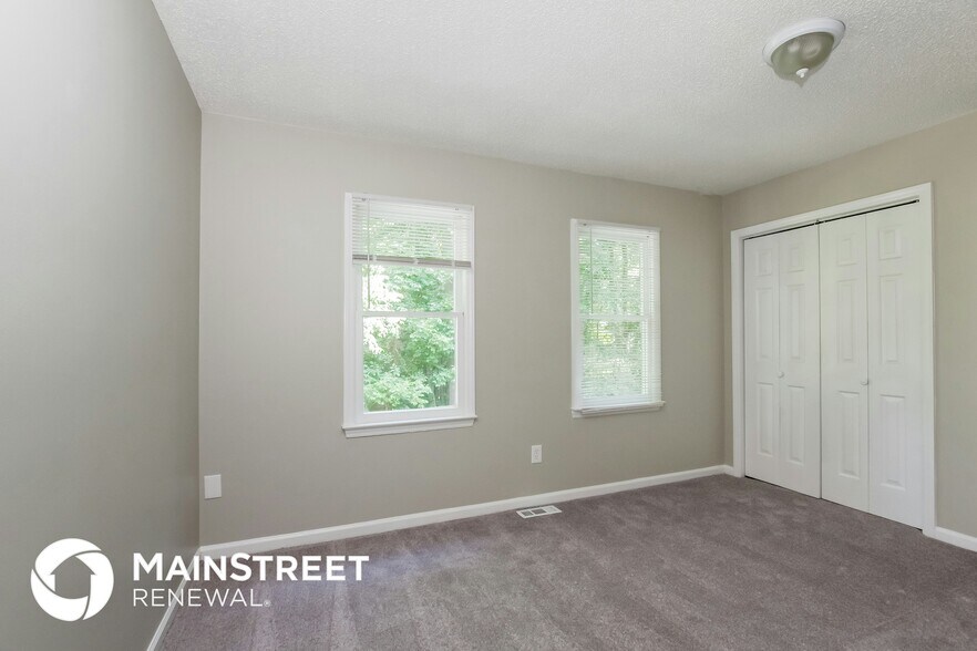 Building Photo - 7100 Cabe Ln