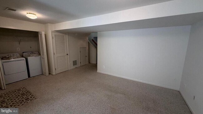Building Photo - 13643 St Johns Wood Pl