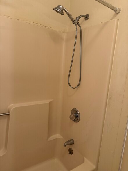 Building Photo - 926 Washington Blvd