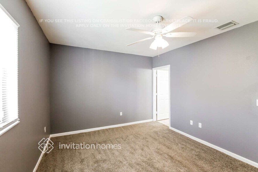 Building Photo - 8273 SW 29th St