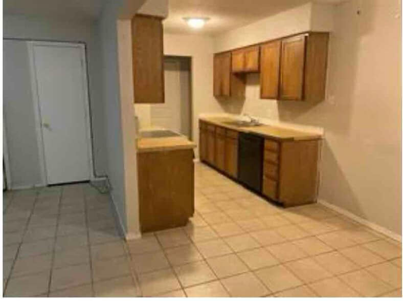 Building Photo - 2834 Ridgecrest Dr