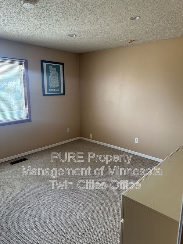 Building Photo - 4504 Cinnamon Ridge Trail