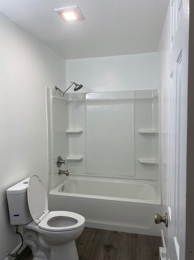 1966 Lakeview Rd 1966 Lakeview Rd Asheboro NC 27203 Apartment Finder