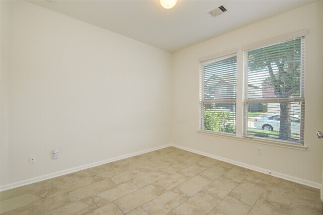 Building Photo - 24018 Adobe Ridge Ln