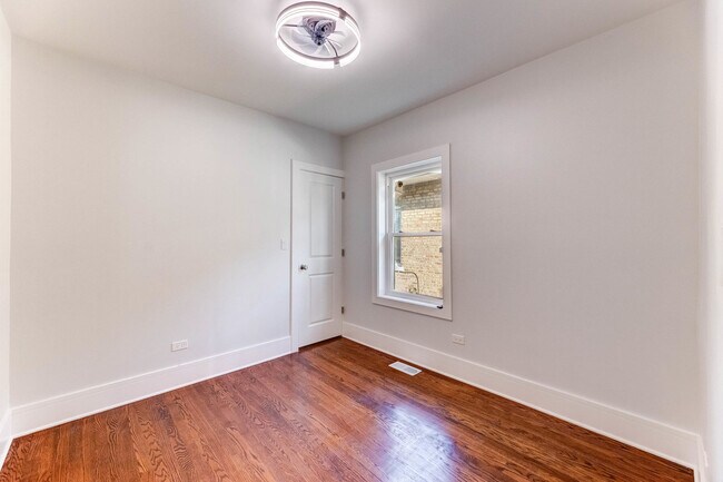 Building Photo - 2508 Kenilworth Ave