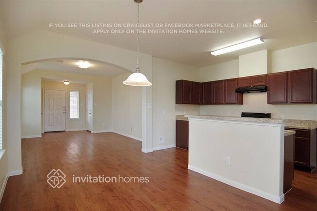 Building Photo - 18743 N Lyford Dr