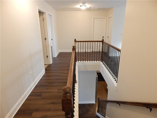 Building Photo - 2441 Melton Common Dr