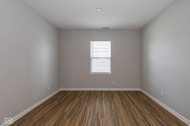 Building Photo - 6792 Highland Way