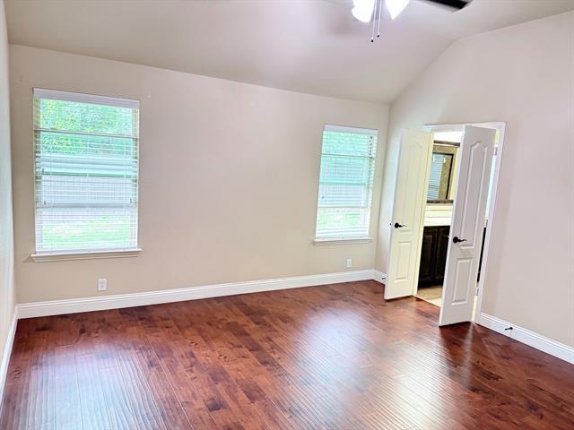 Building Photo - 1114 Haskell Dr