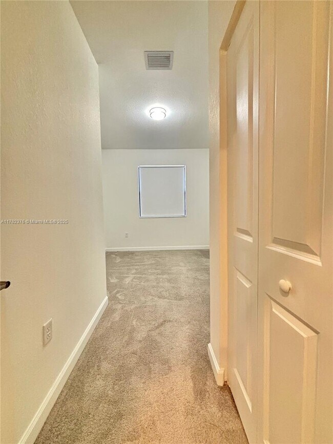 Building Photo - 25556 SW 108th Ave