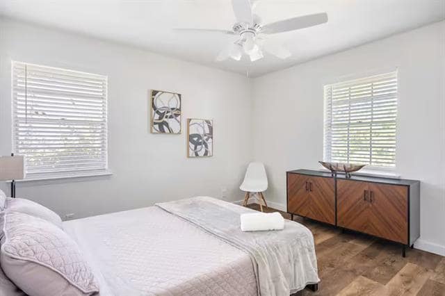 Building Photo - 3170 Golfing Green Dr