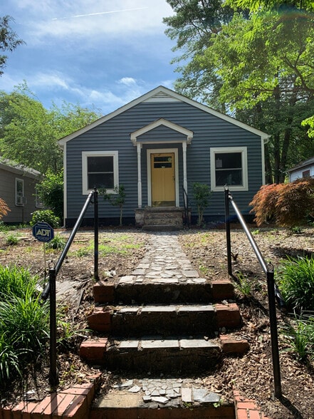 Primary Photo - 1814 Texas Ave