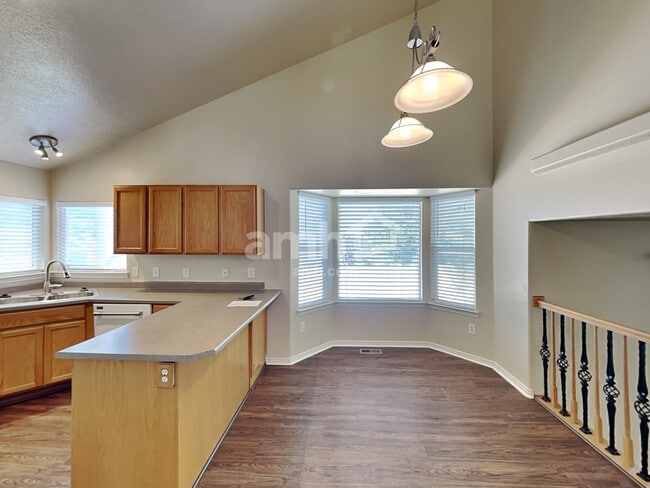 Building Photo - 3630 New Land Loop