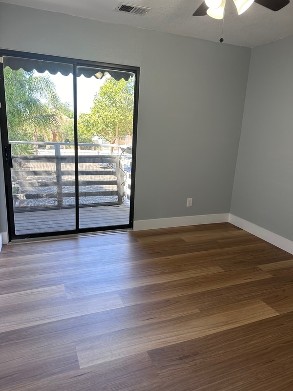 Building Photo - 34 W 7th St