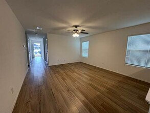 Building Photo - 1338 Mosely Cir